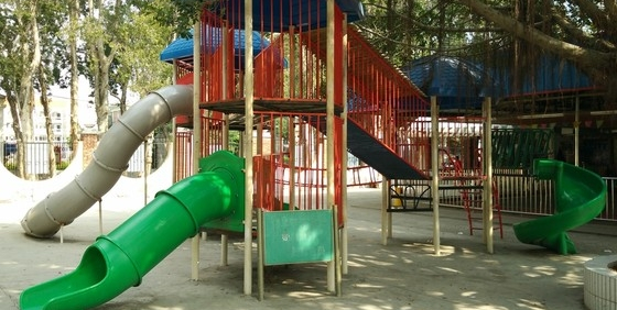 大型儿童游乐设施.png